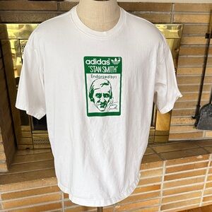 Men’s Adidas Stan Smith Off White Graphic Tee Size XL